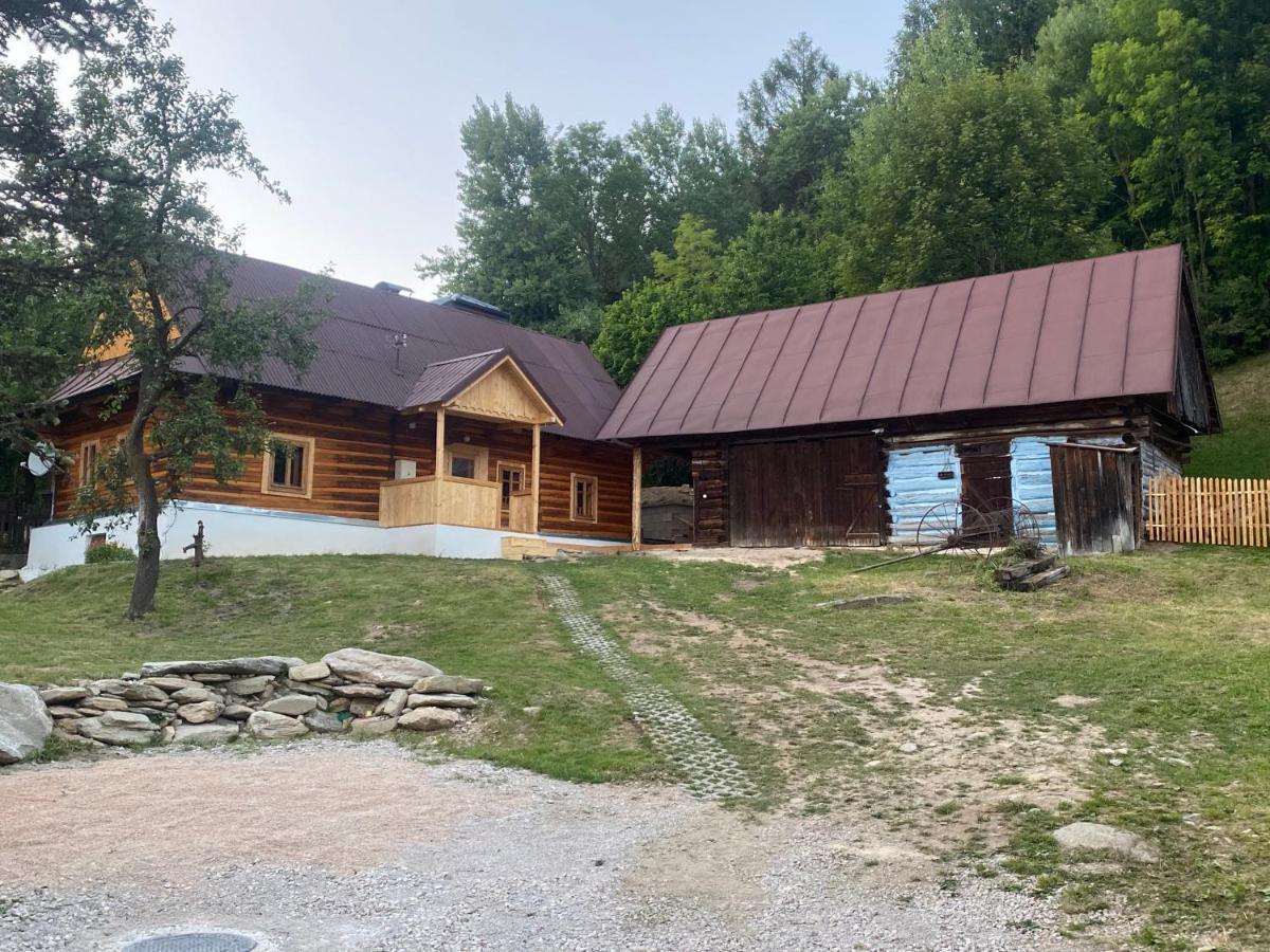 Svajkova Chyza Villa Šumiac Exteriör bild