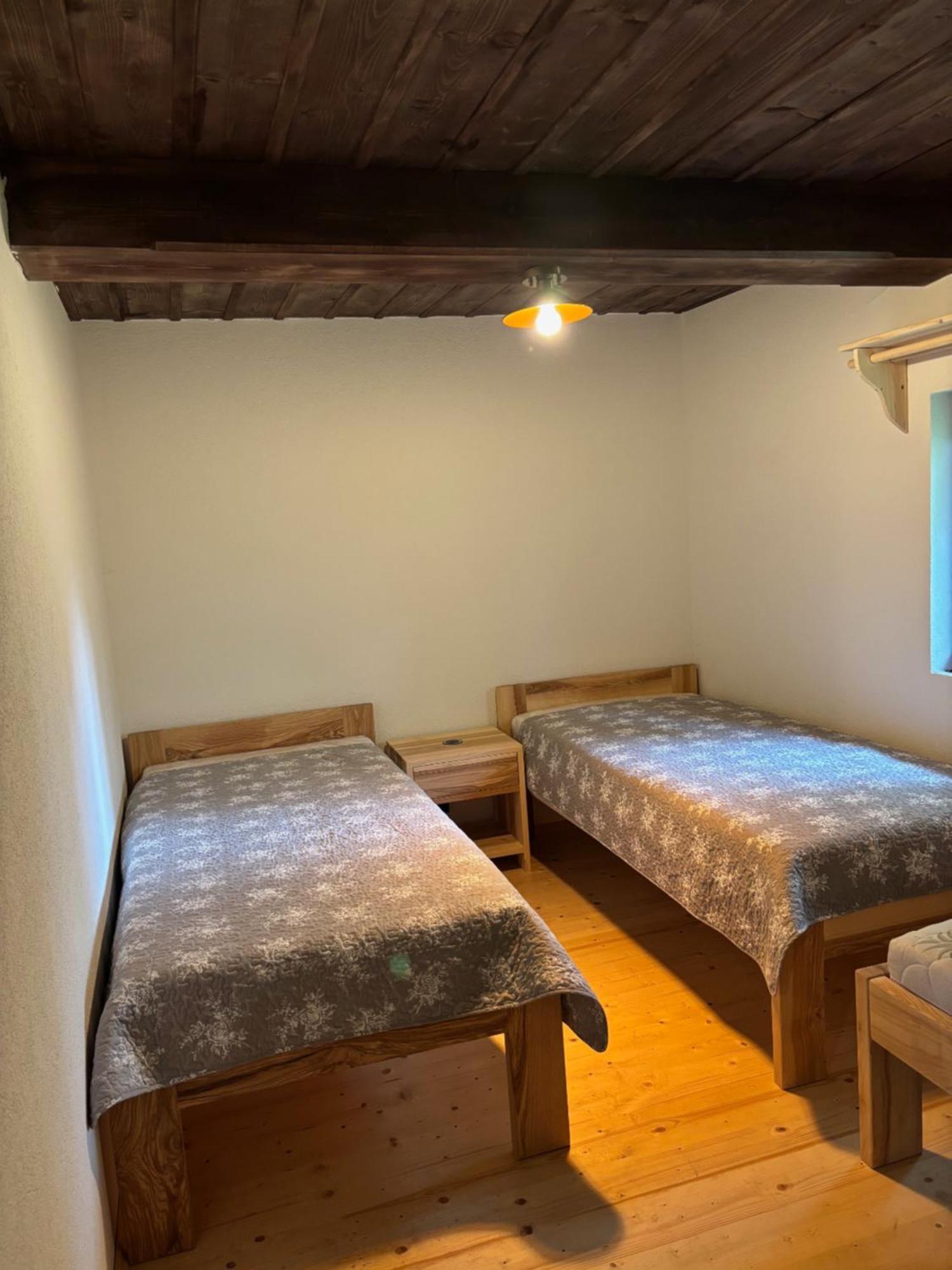 Svajkova Chyza Villa Šumiac Exteriör bild